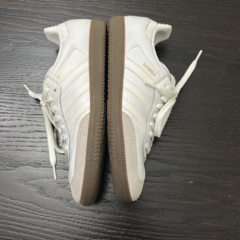 Adidas women’s White samba Sneakers - Picture 4 of 5